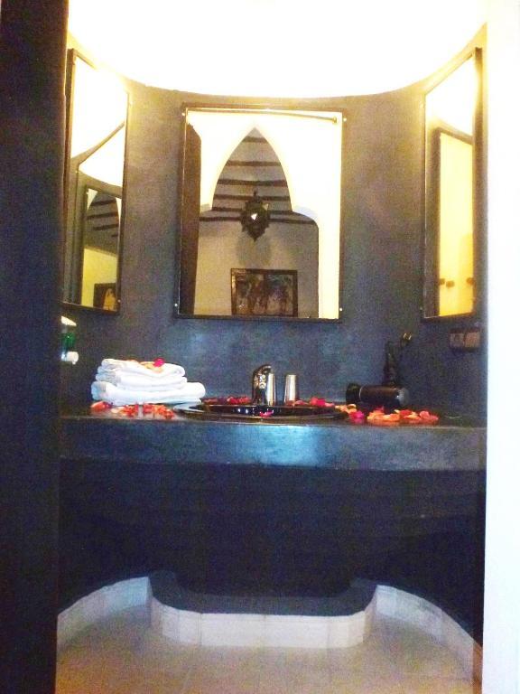 Ryad Laarouss Family Marrakesh Room photo
